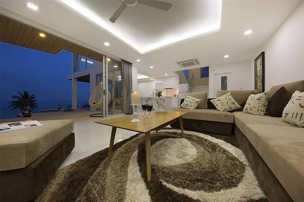 Photo of Livingroom in Chaweng City Center