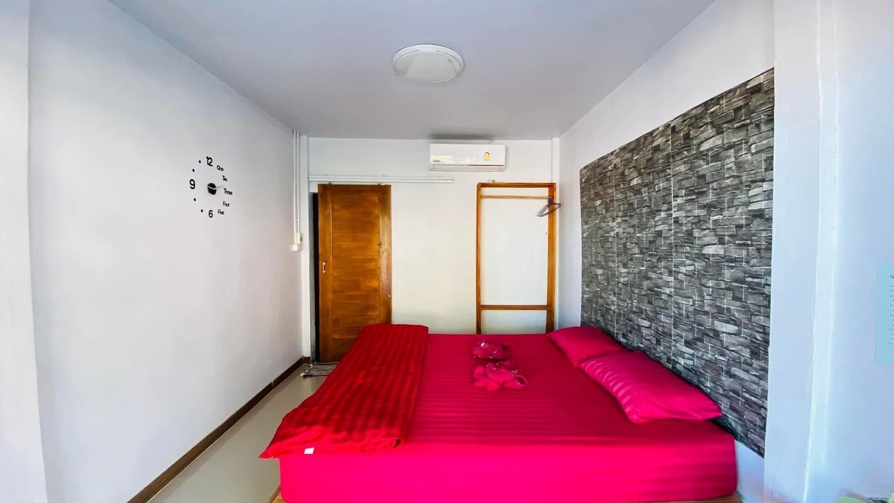 Photo of Bedroom in Ko Mook