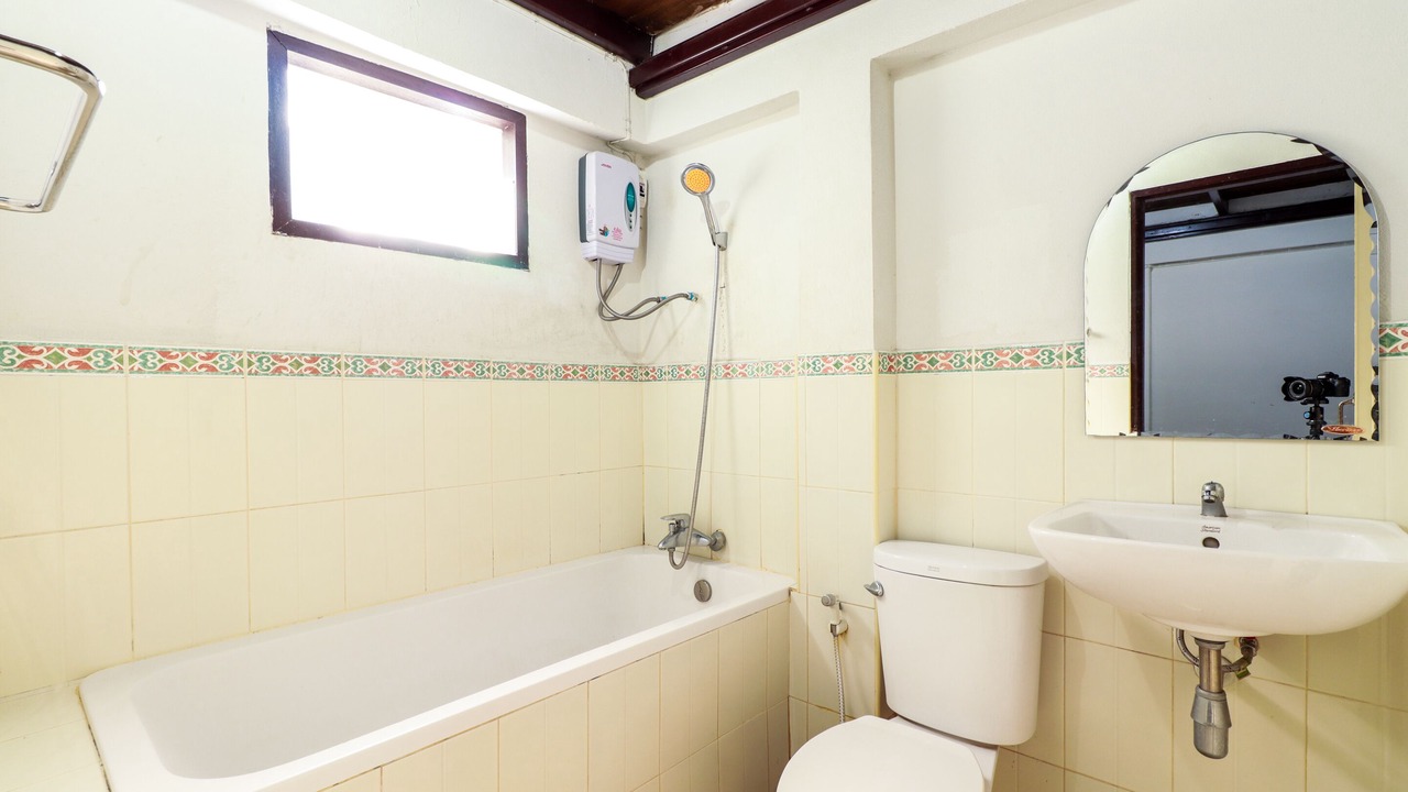 Photo of Bathroom in Lamphun