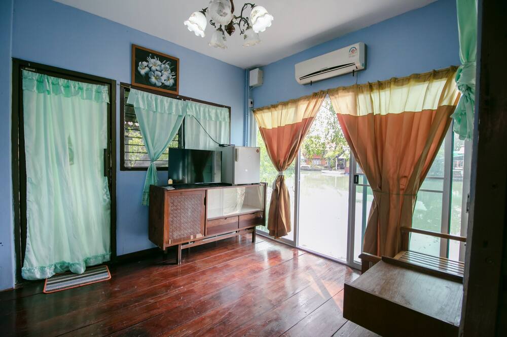 Photo of Bathroom in Bang Len
