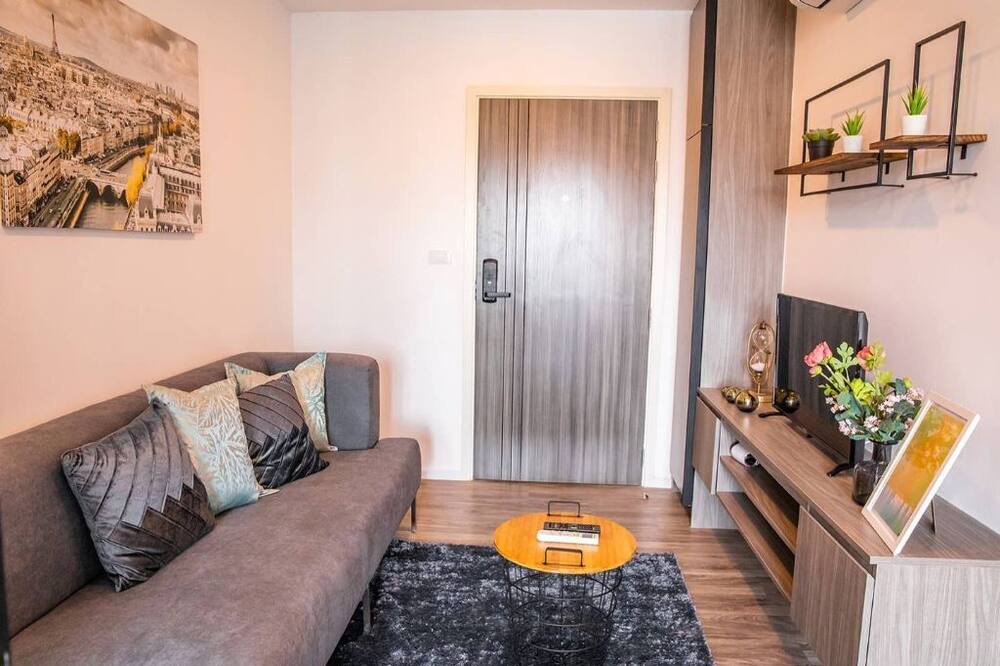 Photo of Livingroom in Mueang Samut Prakan District