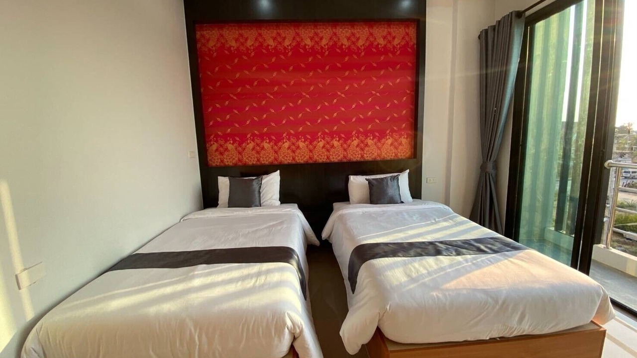Photo of Bedroom in Phon
