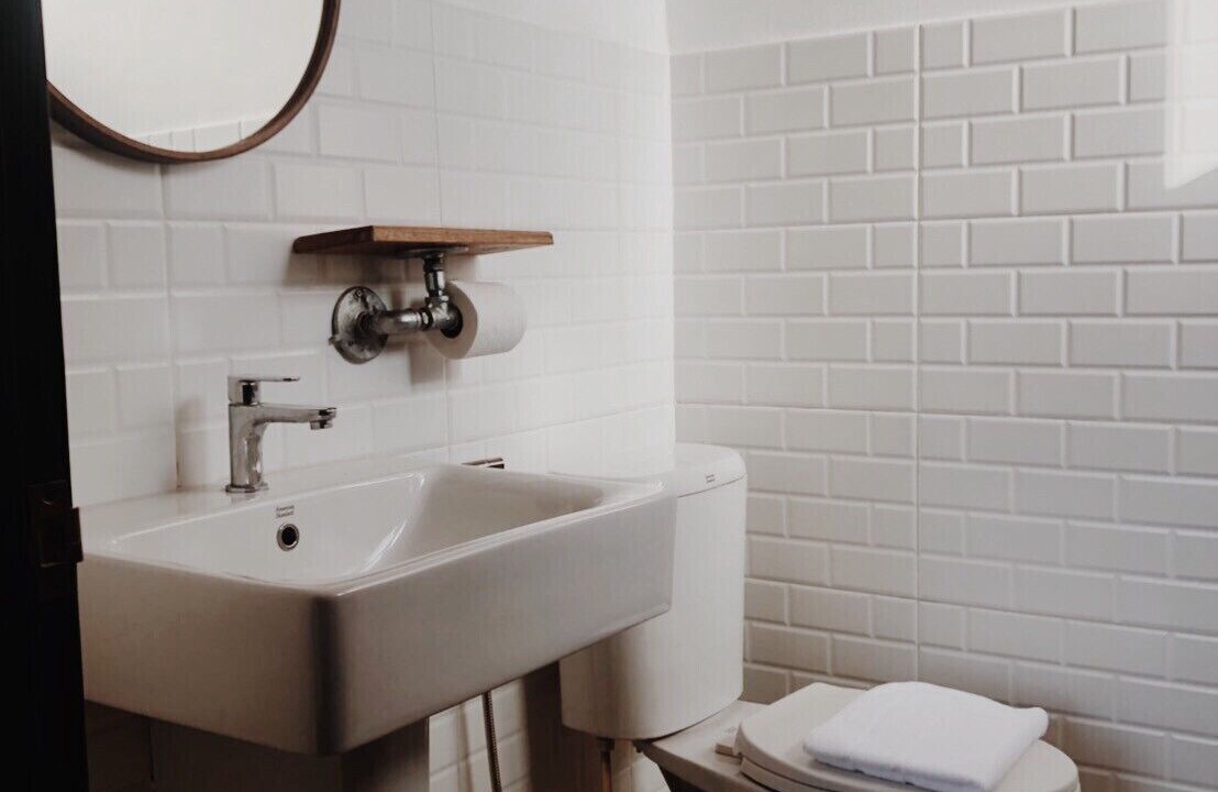 Photo of Bathroom in Samsen Nai