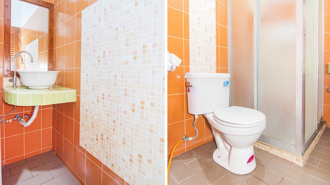 Photo of Bathroom in Khlong Wan
