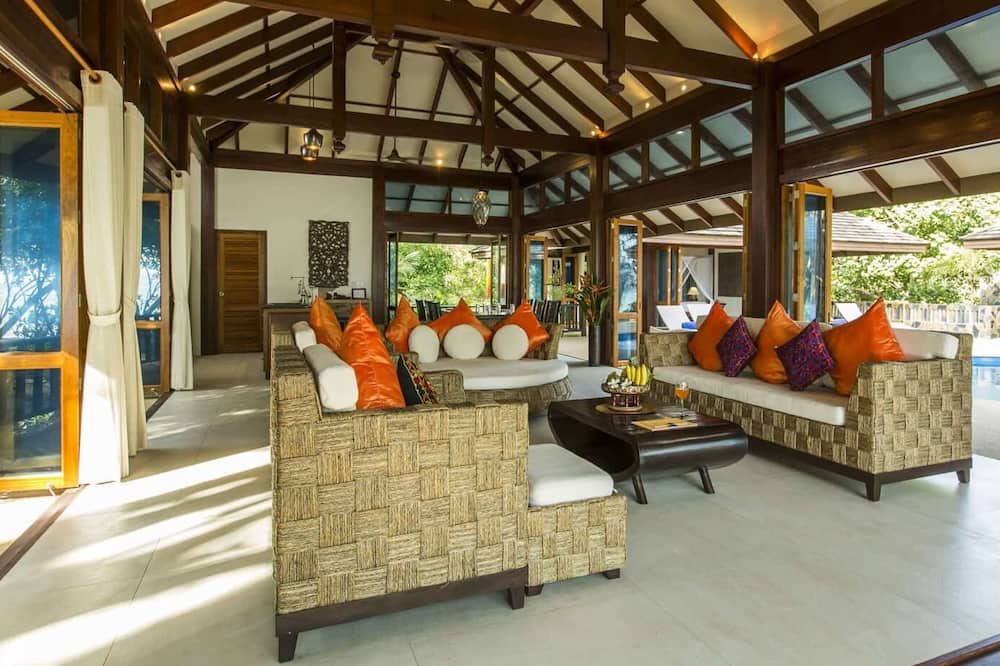 Photo of Livingroom in Nuea Khlong