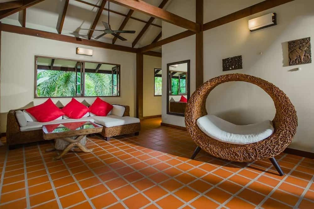 Photo of Livingroom in Nuea Khlong
