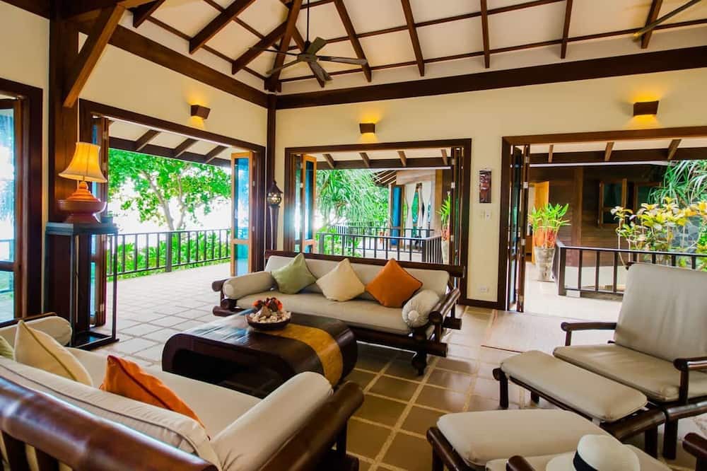 Photo of Livingroom in Nuea Khlong