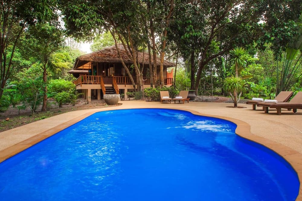 Photo of Outdoor in Nuea Khlong