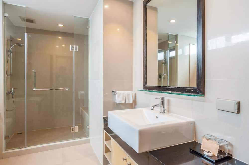 Photo of Bathroom in Samsen Nai