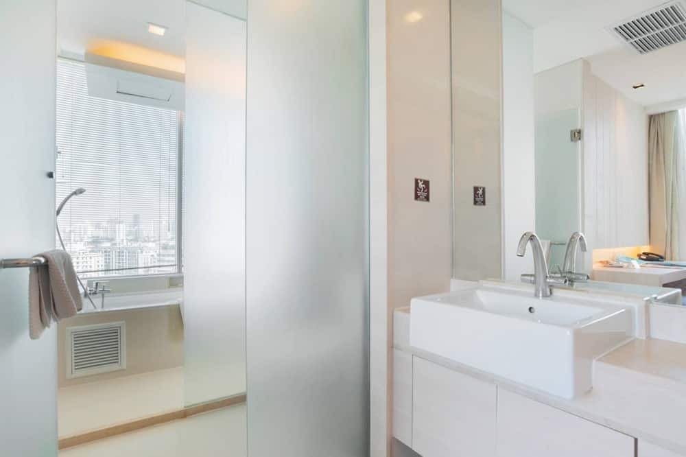 Photo of Bathroom in Phra Khanong Nuea