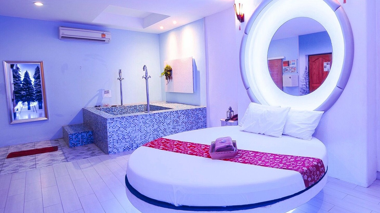 Photo of Bedroom in Bang Thorat