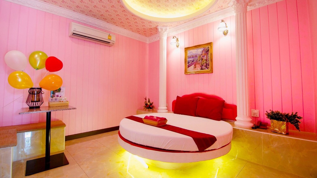 Photo of Bedroom in Bang Thorat