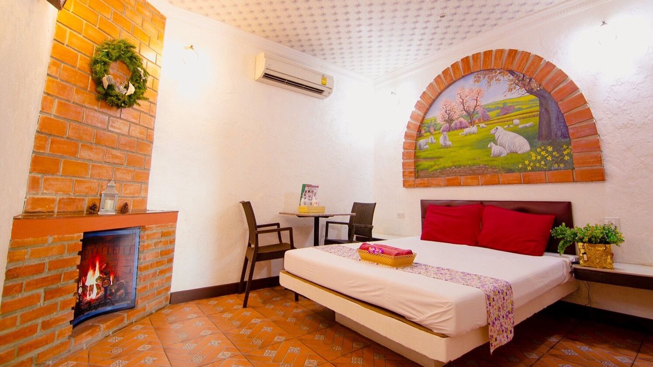 Photo of Bedroom in Bang Thorat