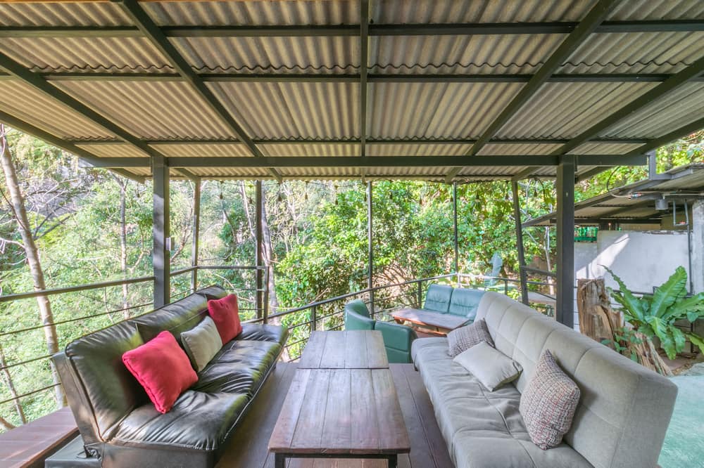 Photo of Patio Balcony in Mae Rim