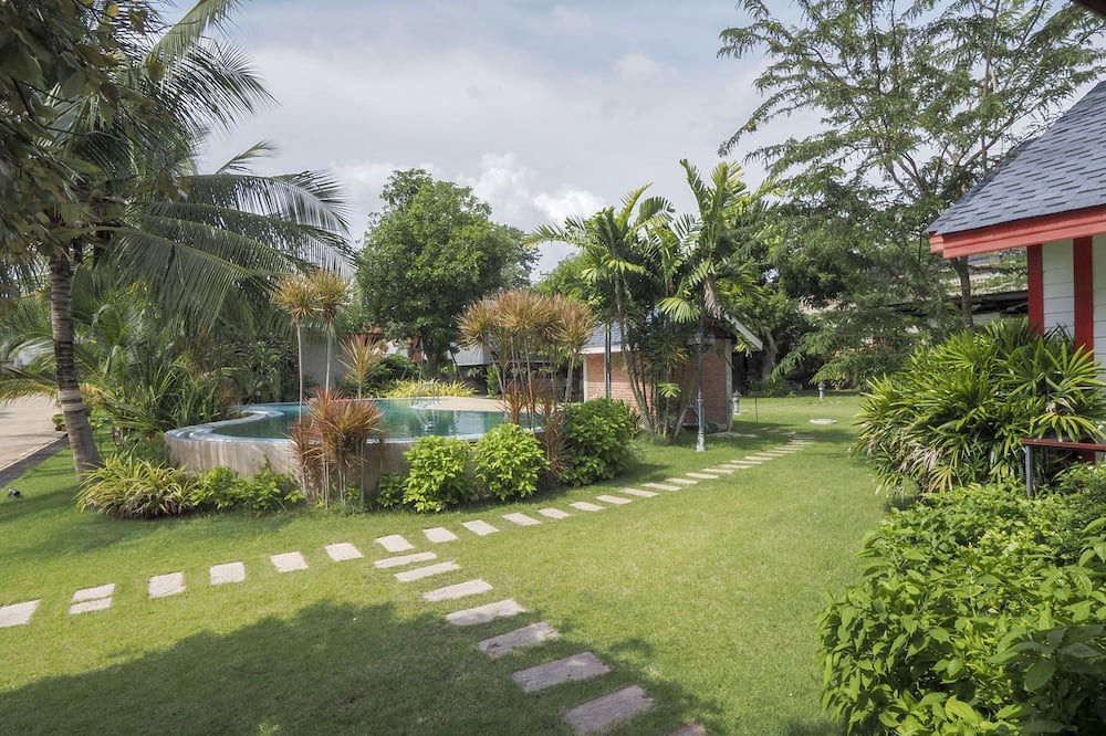 Photo of Outdoor in Dan Makham Tia