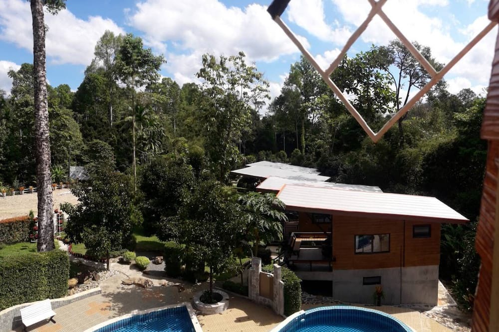 Photo of Outdoor in Phrom Khiri