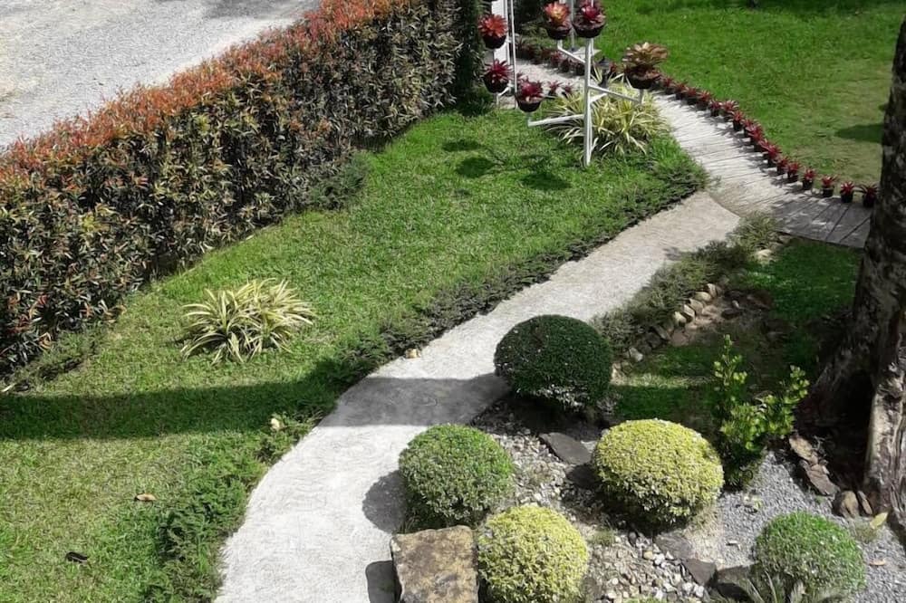 Photo of Outdoor in Phrom Khiri