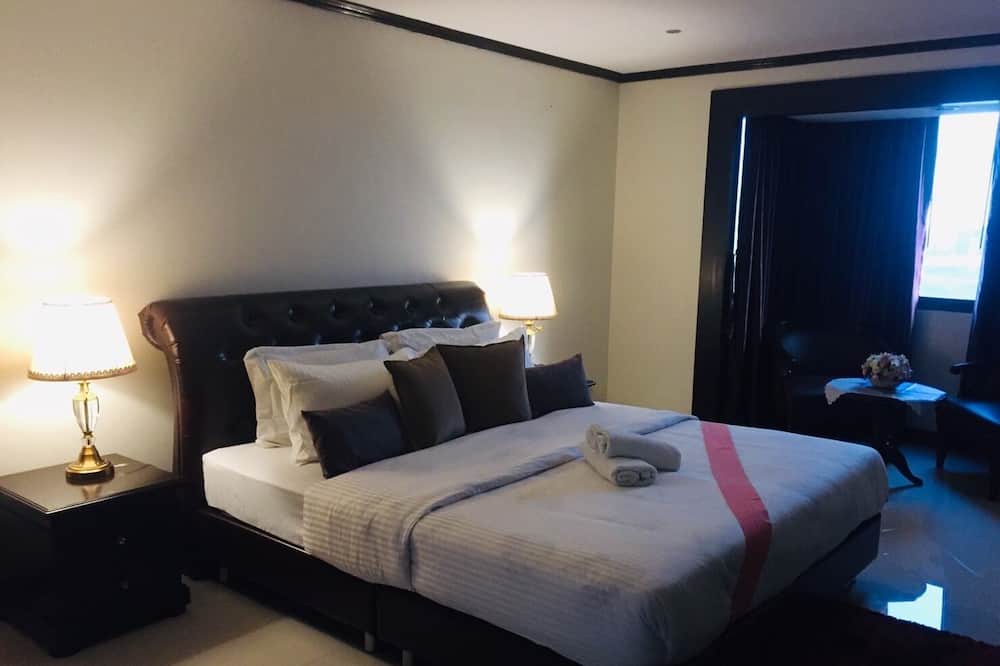 Photo of Bedroom in Ploenchit