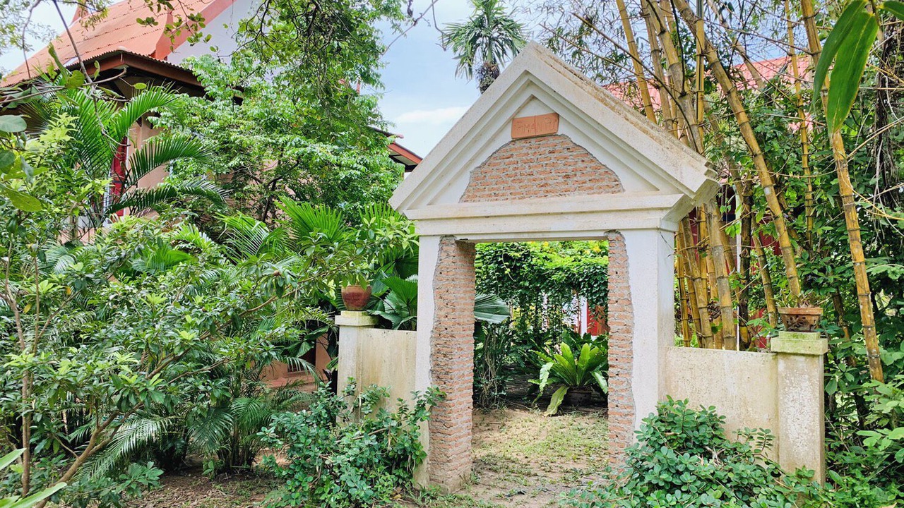 Photo of Outdoor in Nuea Khlong