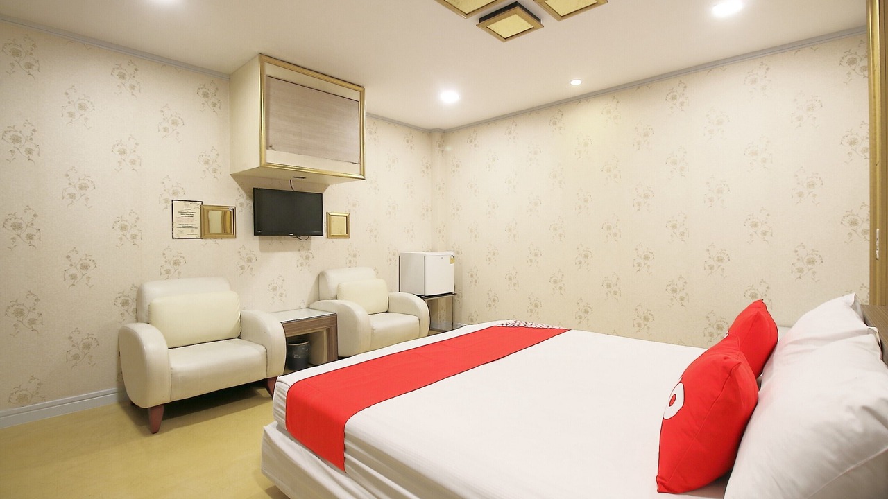 Photo of Bedroom in Bang Phlat