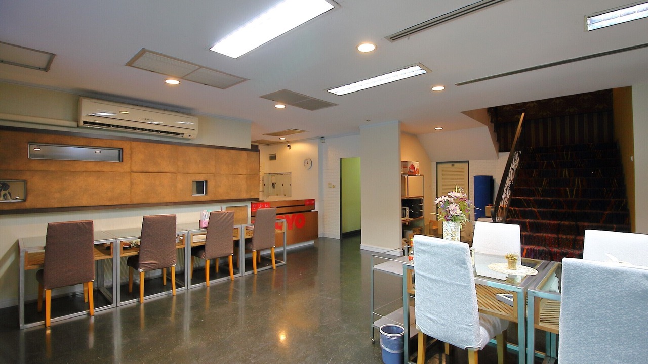Photo of Others in Bang Phlat