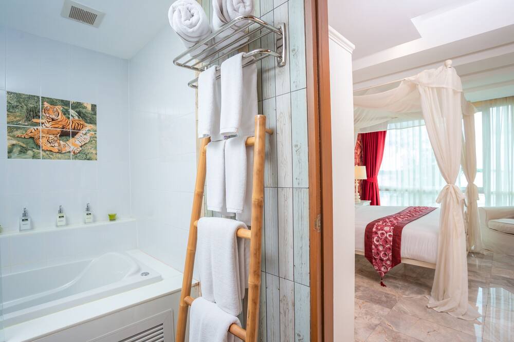 Photo of Bedroom in Rawai