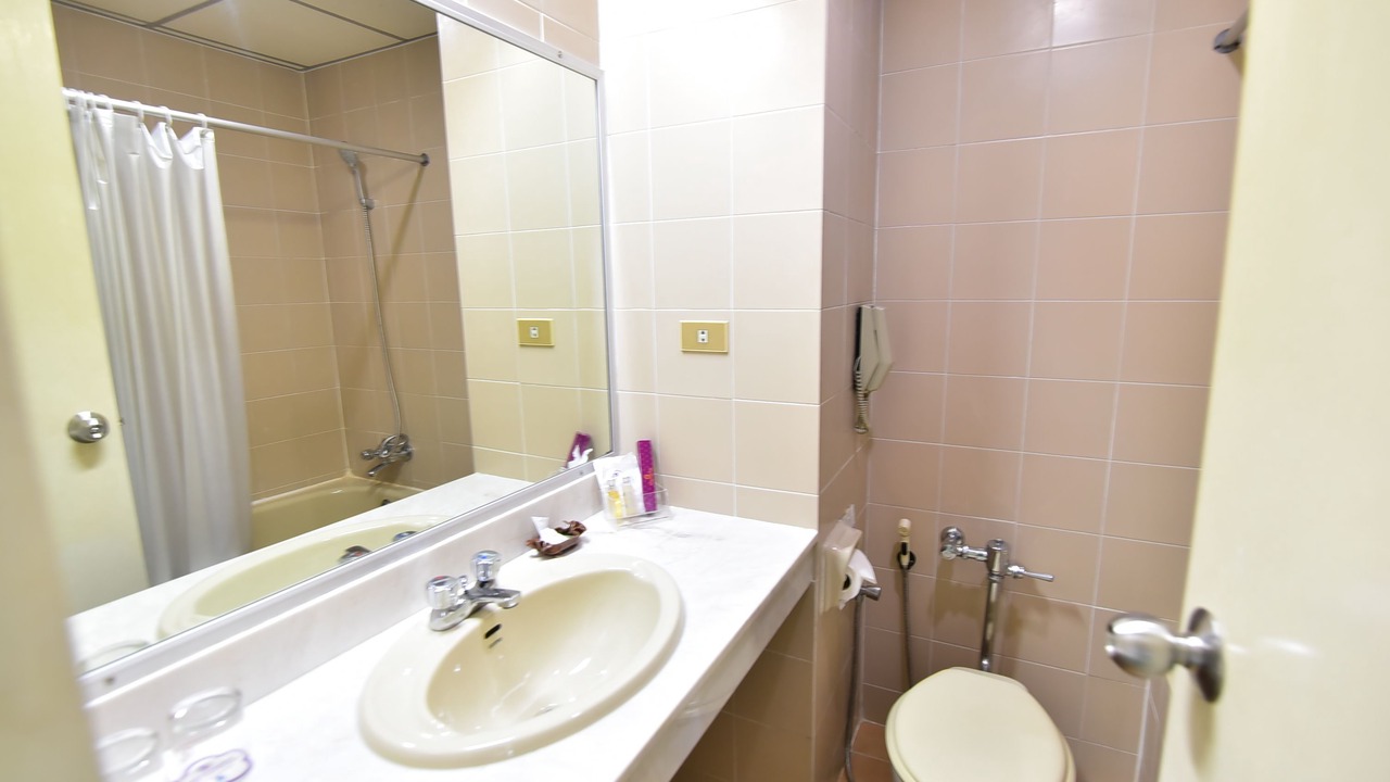 Photo of Bathroom in Trang