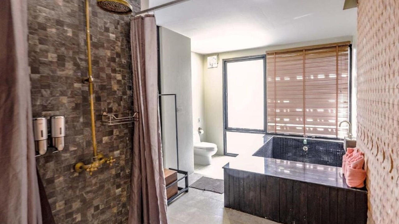 Photo of Bathroom in Ko Lanta