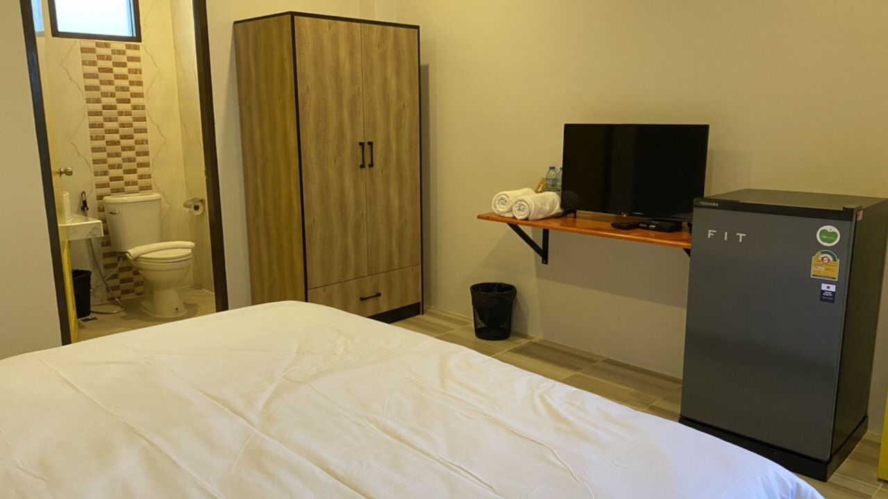 Photo of Bedroom in Koh Kaew