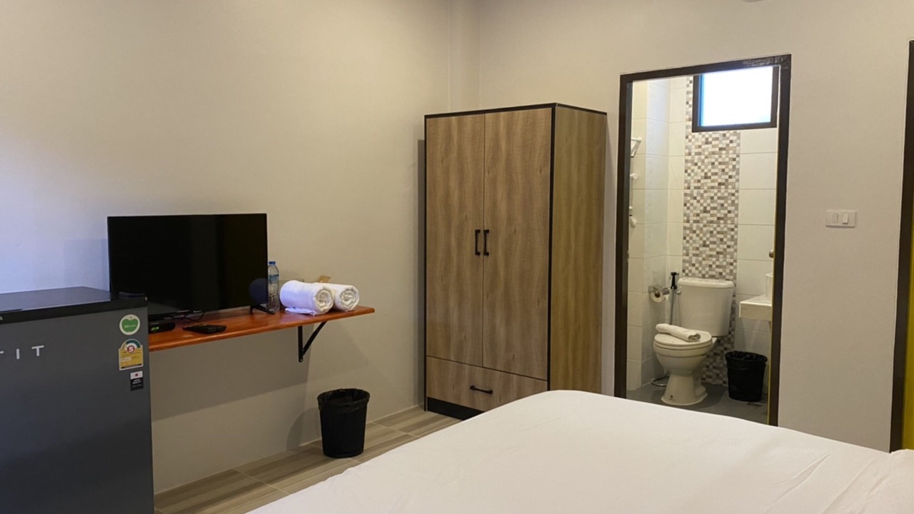 Photo of Bedroom in Koh Kaew