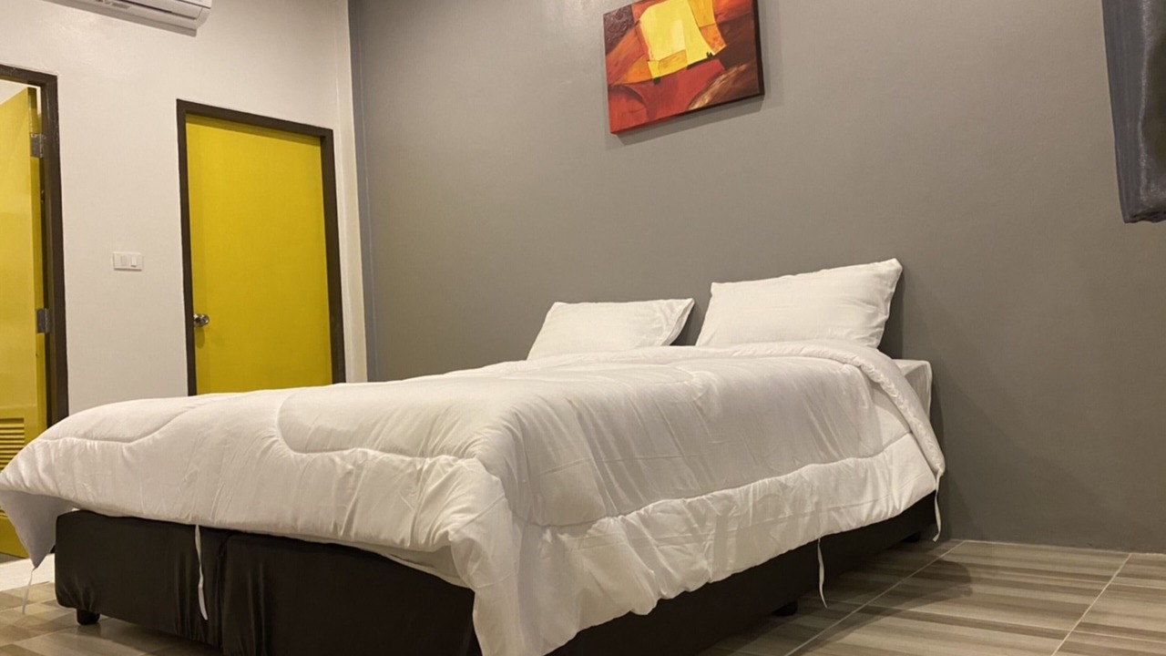 Photo of Bedroom in Koh Kaew