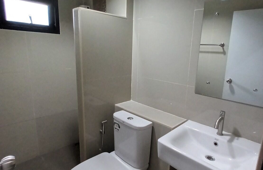 Photo of Bathroom in Bang Rak Phatthana