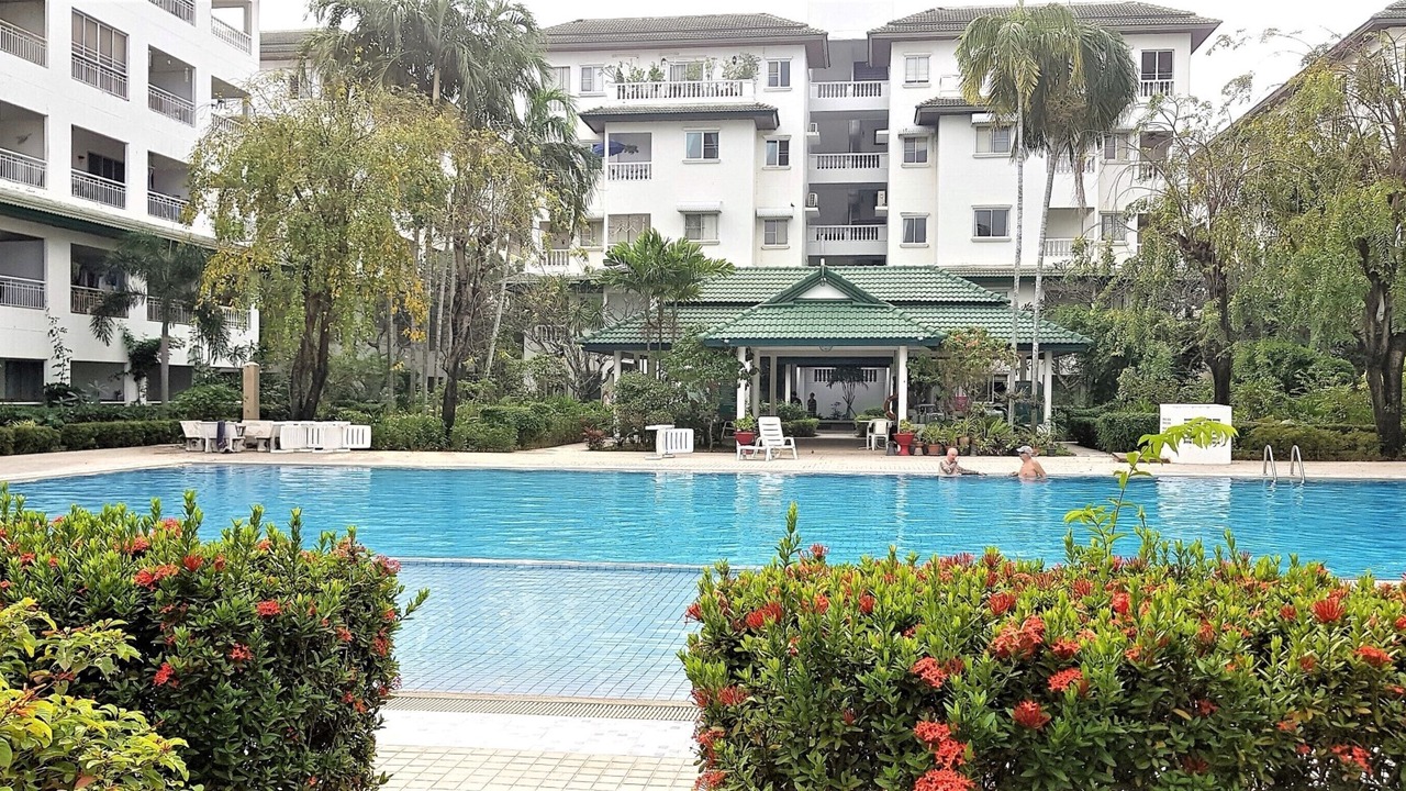 Photo of Outdoor in Na Kluea