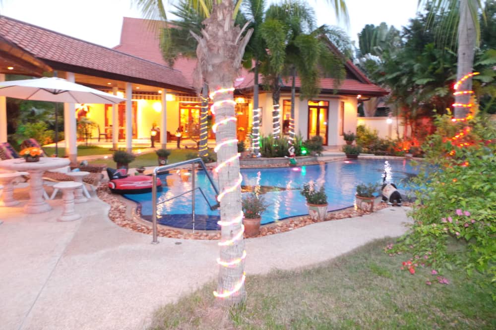 Photo of Outdoor in Nong Pla Lai