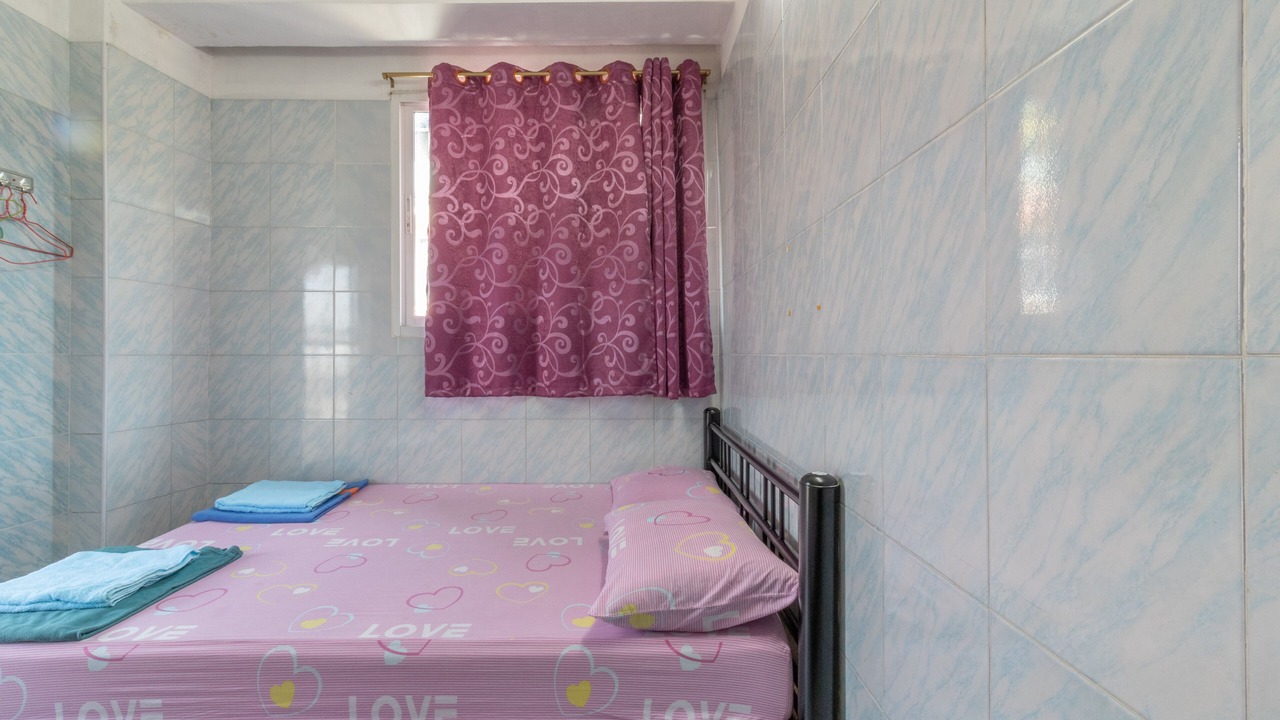 Photo of Bedroom in Wat Bowon Niwet