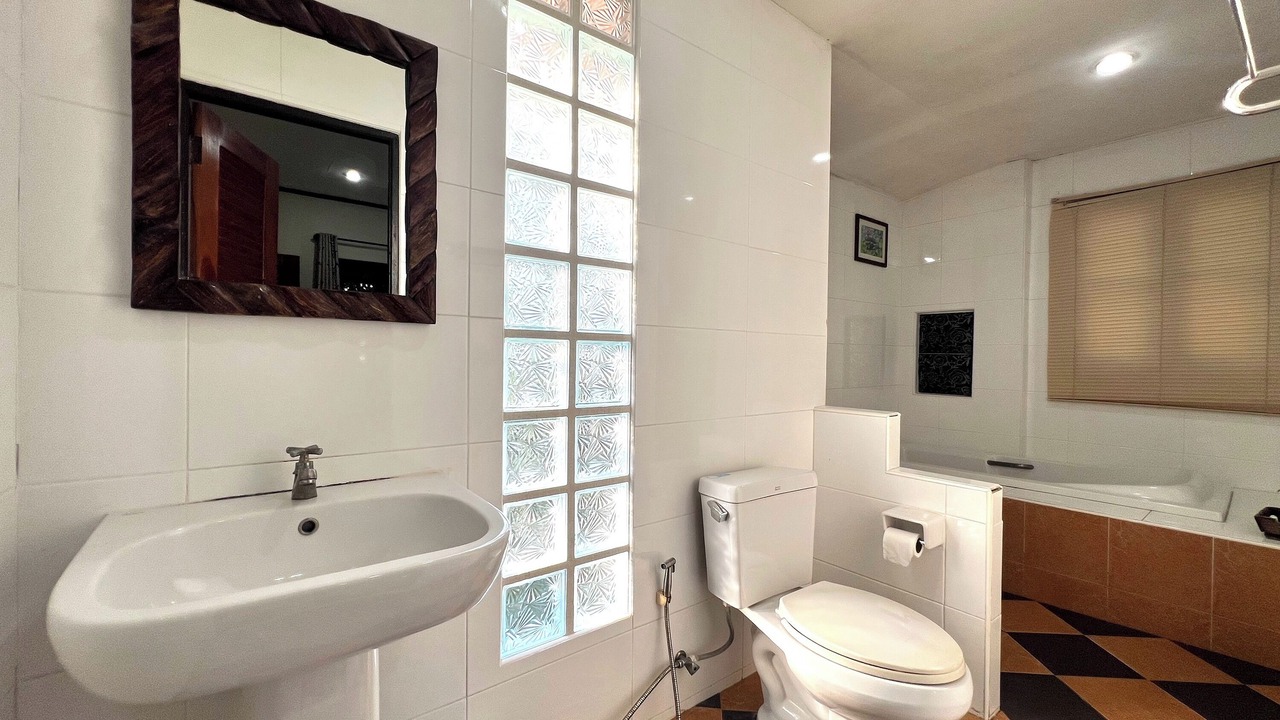 Photo of Bathroom in Nong Khon Kwang