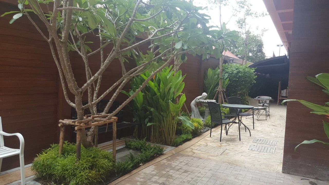 Photo of Outdoor in Bang Phlat