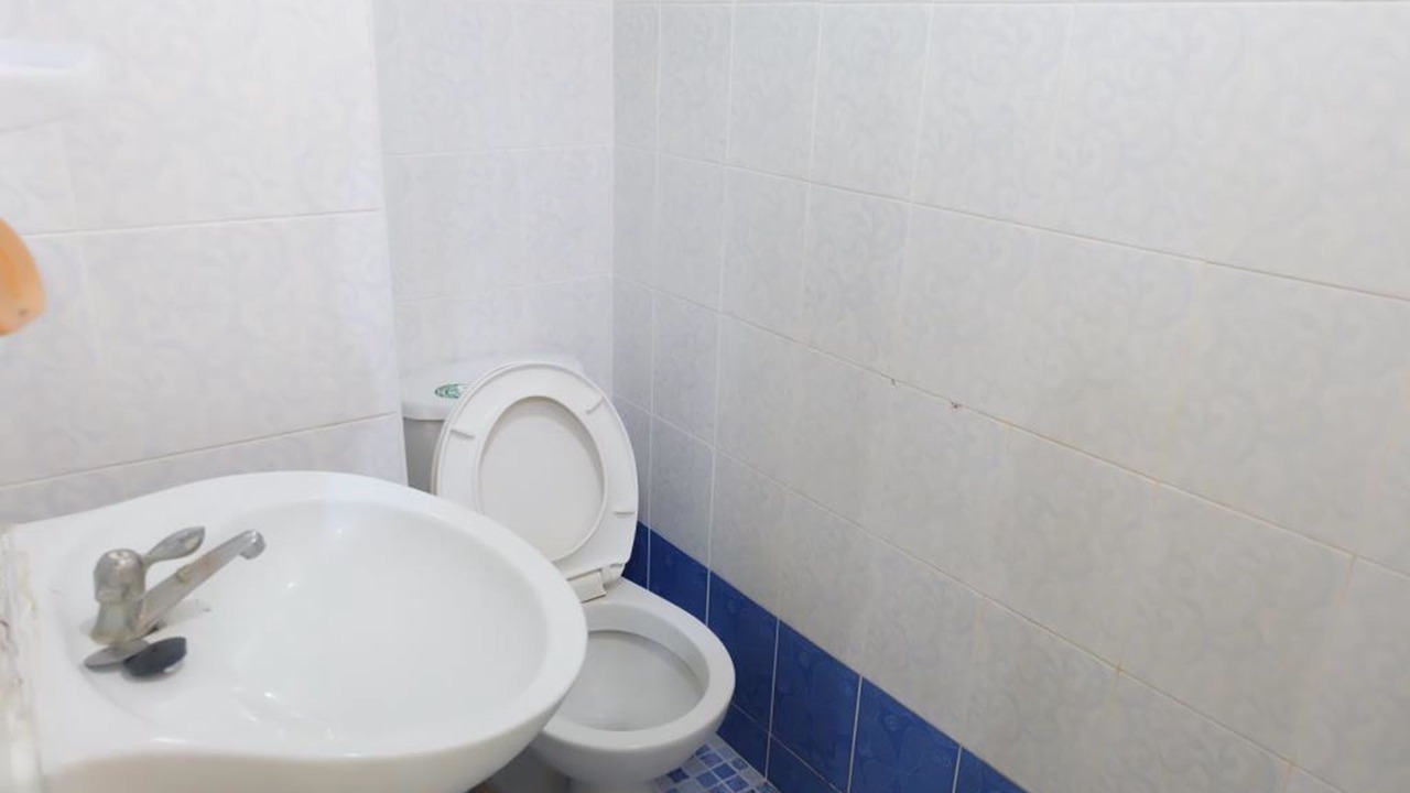 Photo of Bathroom in Don Hua Lo