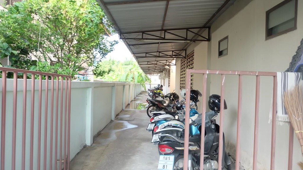 Photo of Others in Don Hua Lo