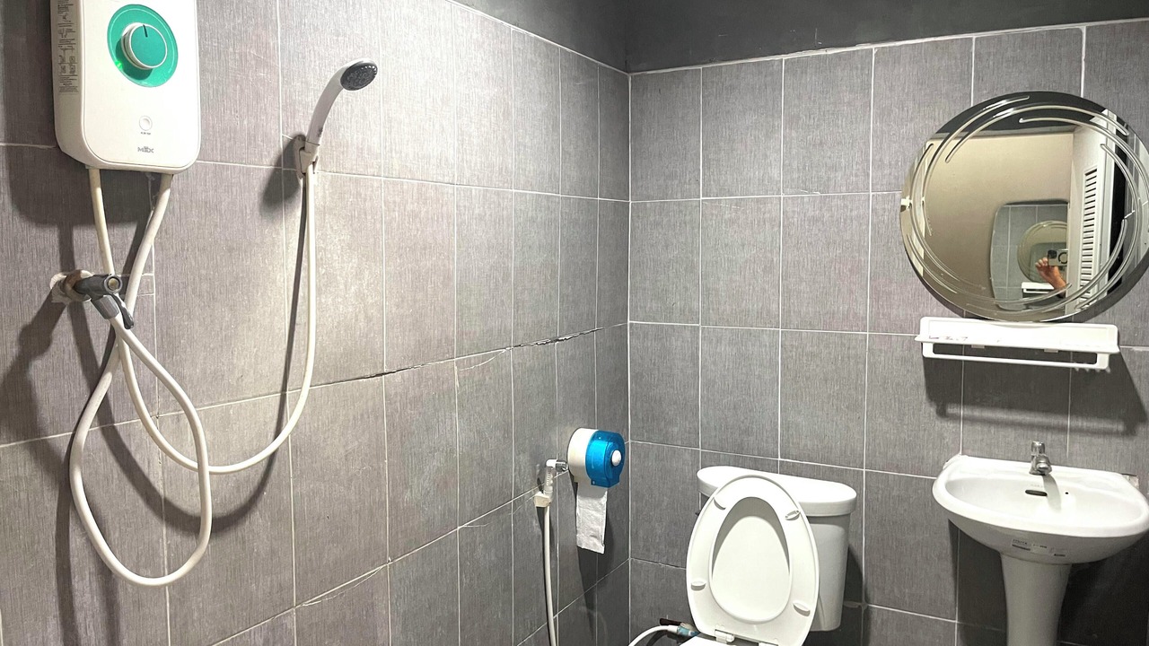 Photo of Bathroom in Tha Bo