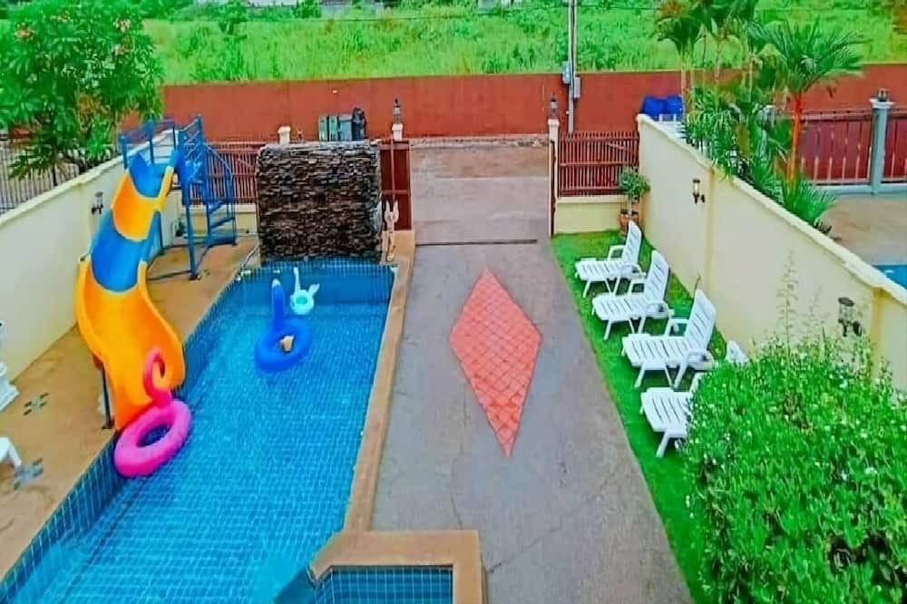 Photo of Outdoor in Na Kluea