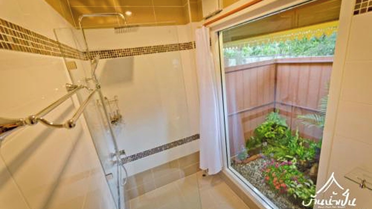 Photo of Bathroom in Bang Khonthi