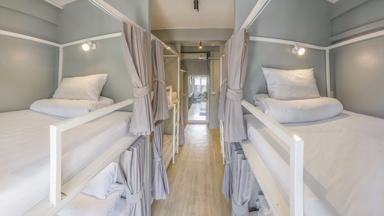 Photo of Bedroom in Siriraj