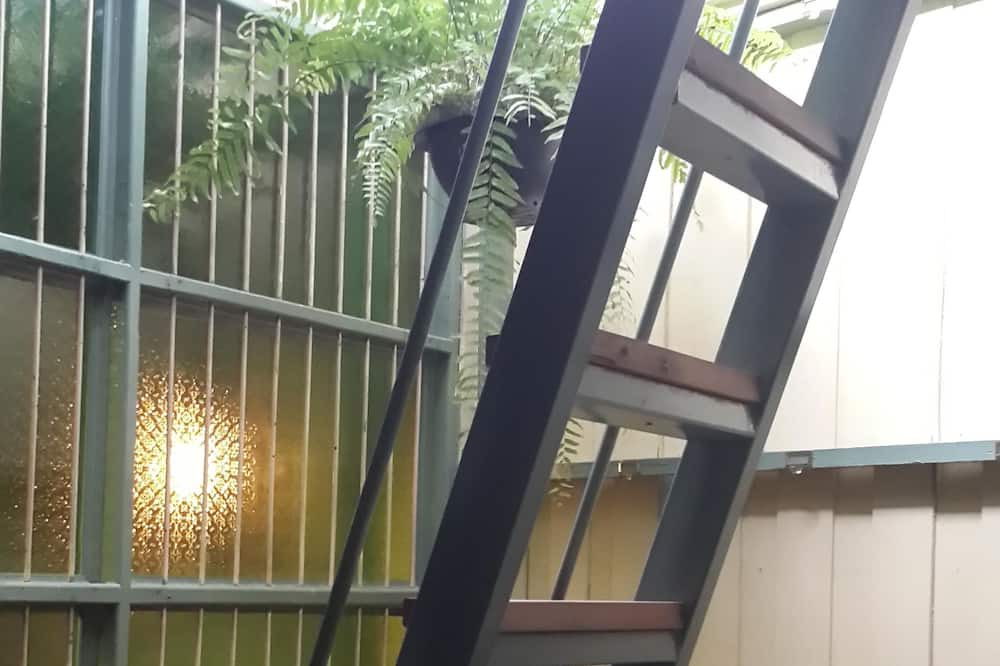 Photo of Patio Balcony in Pom Prap