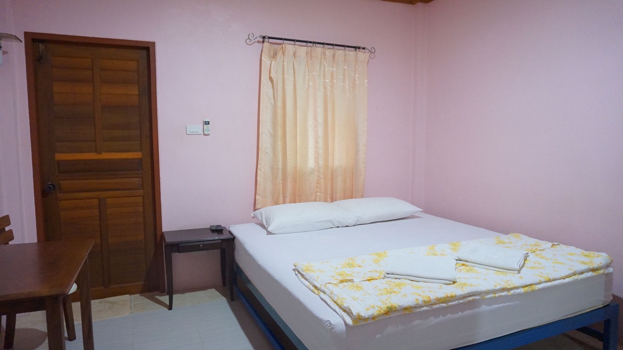 Photo of Bedroom in Don Sak