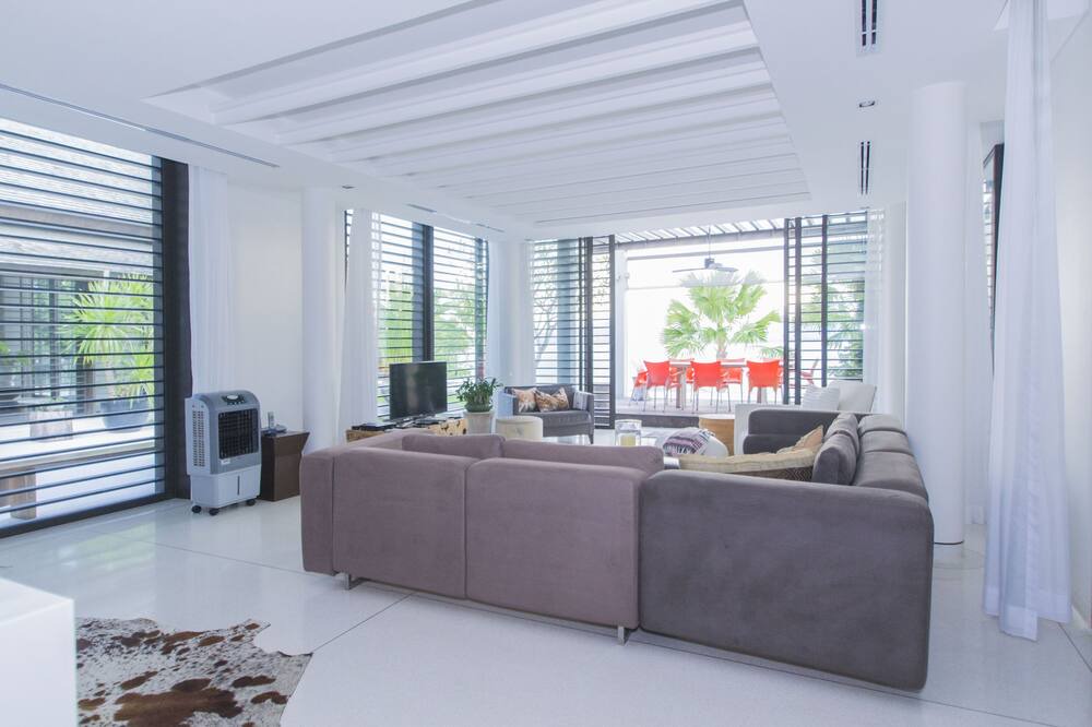 Photo of Livingroom in Koh Kaew