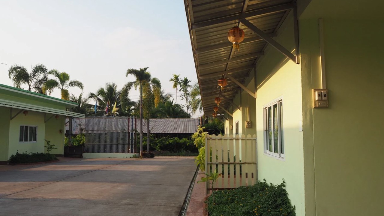 Photo of Outdoor in Non Sung