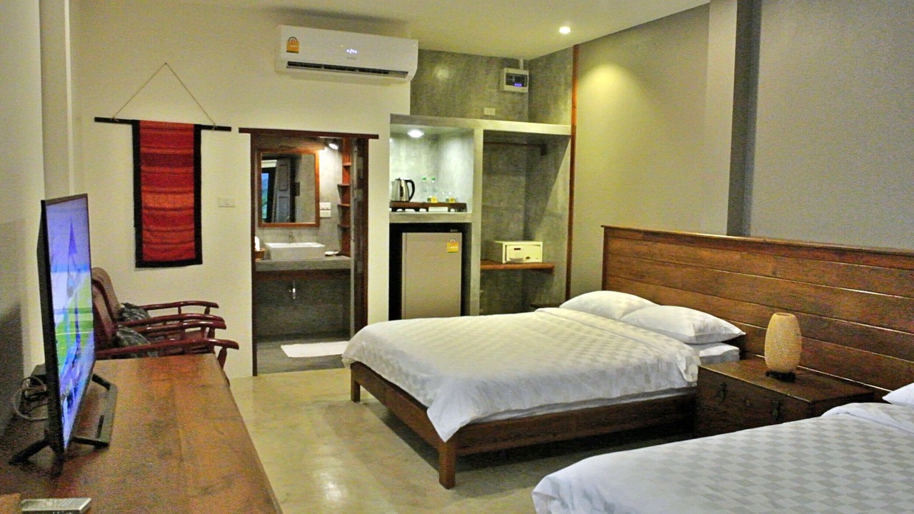 Photo of Bedroom in Cho Lae