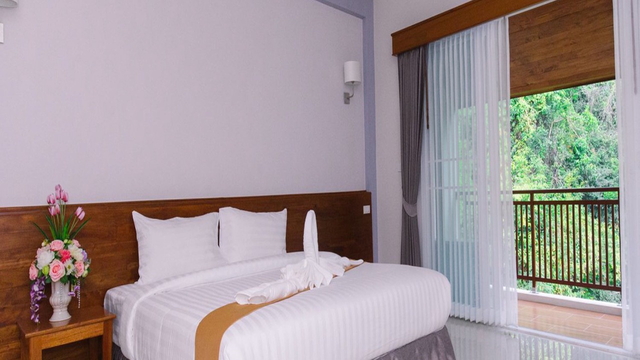 Photo of Bedroom in Pak Nam