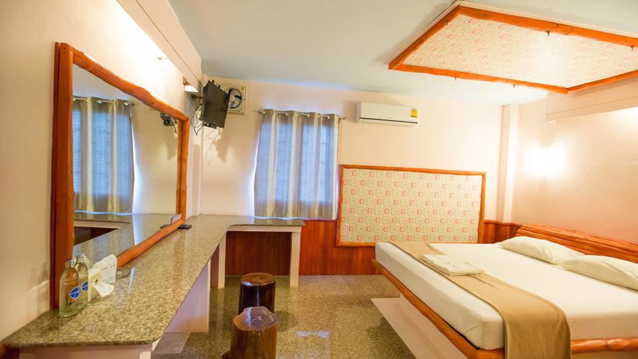 Photo of Bedroom in Hua Sai